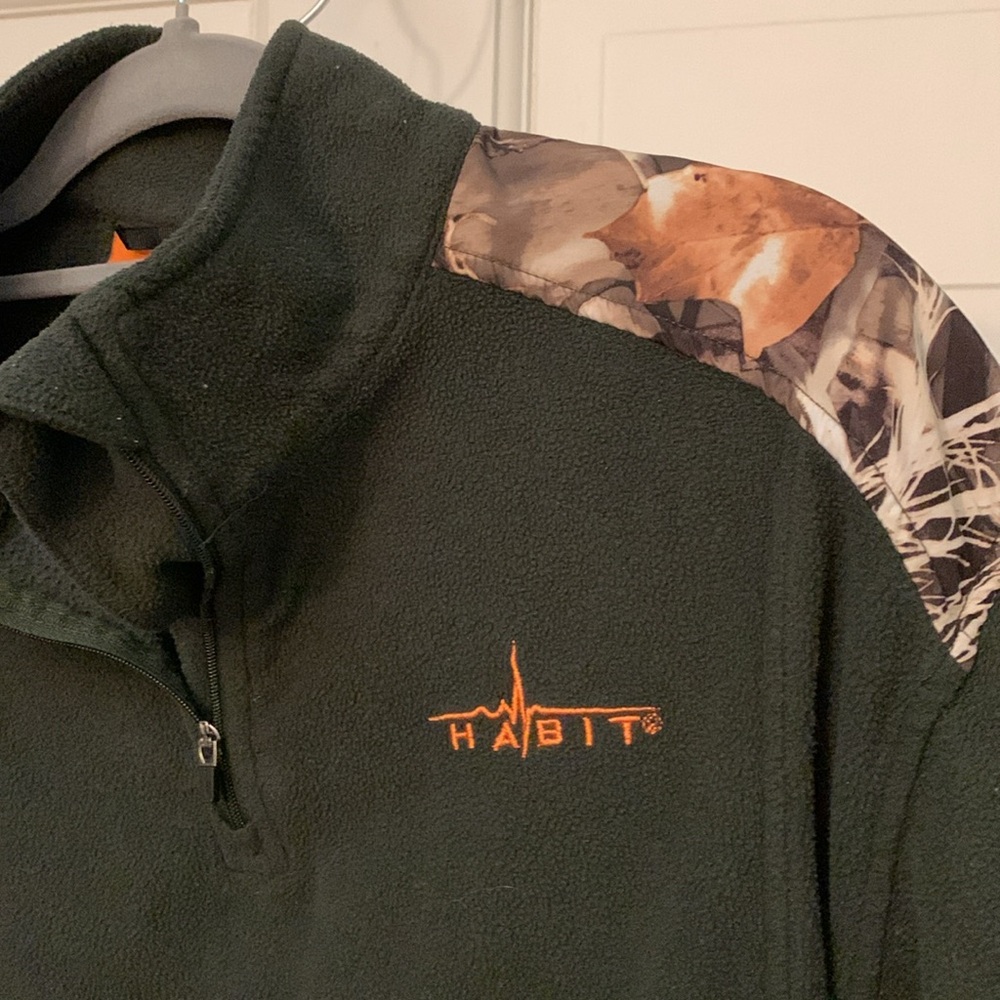 HABIT Mens Performance Fleece 1/4 Zip  Long Sleeve Duck Camo & Forest Green EUC